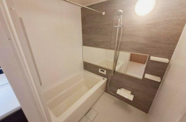 堺市堺区向陵中町、マンションの風呂画像です