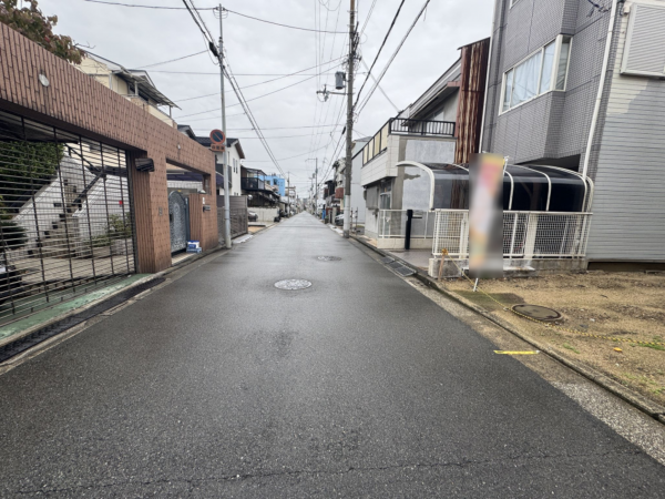 堺市堺区四条通、土地の前面道路を含む現地写真画像です