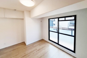 堺市堺区神明町東、マンションの内装画像です