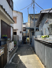 堺市堺区西湊町、収益物件/アパートの外観画像です