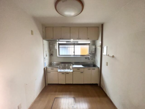 堺市堺区、中古一戸建てのキッチン画像です