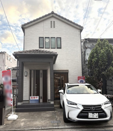 堺市堺区八千代通、中古一戸建ての外観画像です