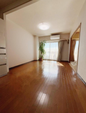 堺市堺区大浜北町、マンションの居間画像です