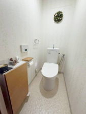 堺市堺区大浜北町、マンションのトイレ画像です