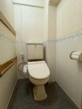 堺市堺区戎島町、マンションのトイレ画像です