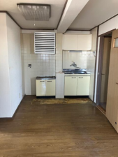 堺市堺区、マンションの内装画像です