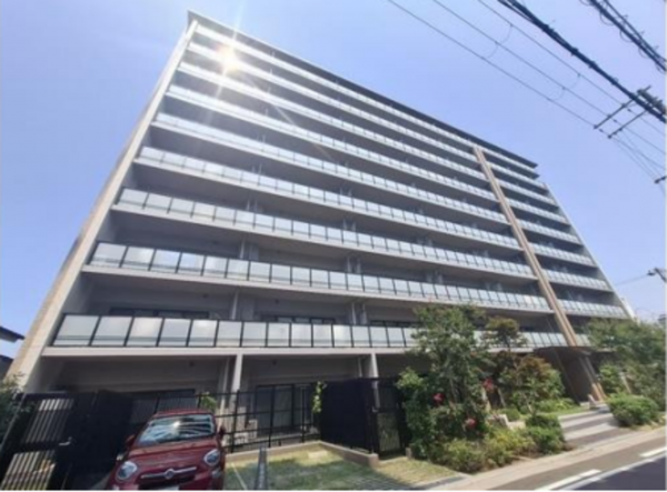 堺市堺区向陵中町、マンションの外観画像です