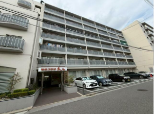 堺市堺区大仙中町、マンションの外観画像です