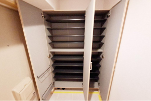 堺市堺区柏木町、マンションの収納画像です