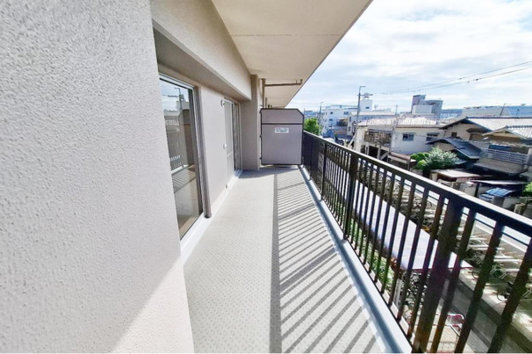 堺市堺区柏木町、マンションのバルコニー画像です