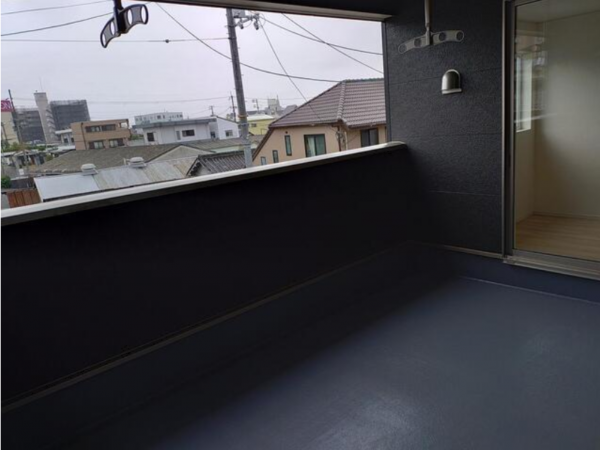 堺市堺区西湊町、新築一戸建てのバルコニー画像です