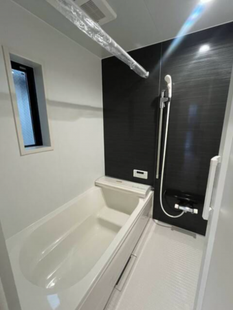 堺市堺区西湊町、新築一戸建ての風呂画像です