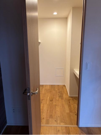 堺市堺区向陵西町、マンションの内装画像です