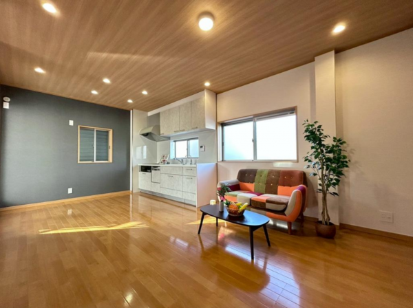 堺市堺区浅香山町、中古一戸建ての内装画像です