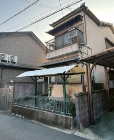 堺市堺区石津町、中古一戸建ての外観画像です