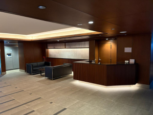 堺市堺区向陵西町、マンションのエントランス画像です