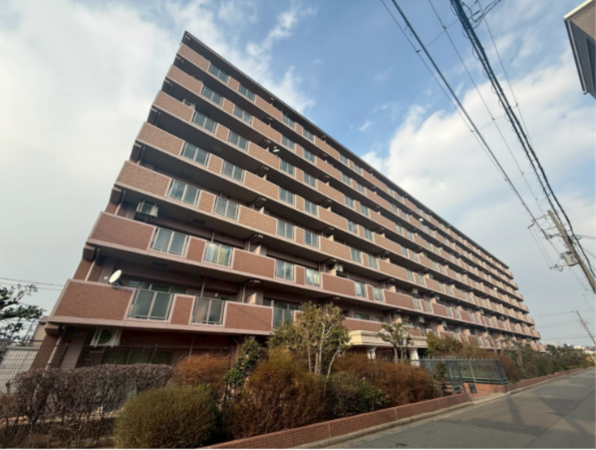 堺市堺区、マンションの外観画像です