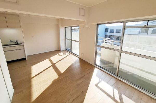 堺市堺区三宝町、マンションの内装画像です