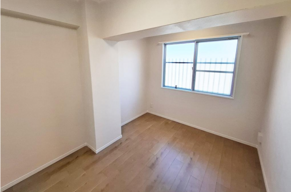 堺市堺区三宝町、マンションの内装画像です