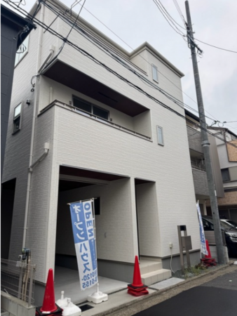 堺市堺区、新築一戸建ての外観画像です