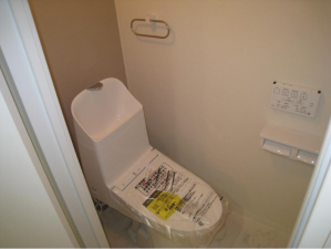 堺市堺区大仙中町、マンションのトイレ画像です