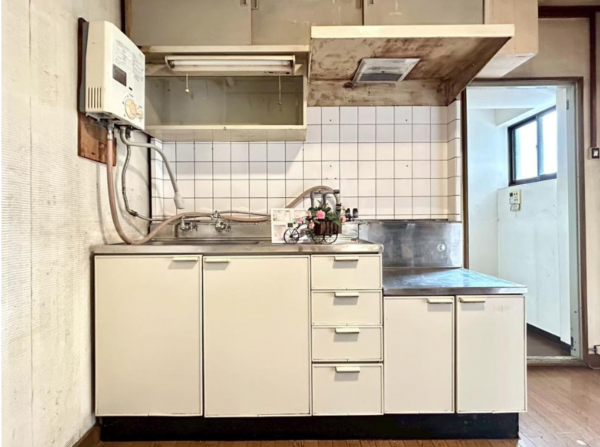 堺市堺区大浜中町、マンションのキッチン画像です