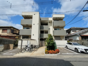 堺市堺区、収益物件/アパートの外観画像です