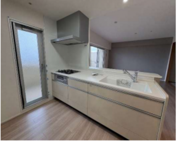 堺市堺区大浜北町、マンションのキッチン画像です