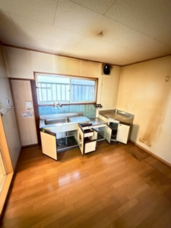 堺市堺区緑ヶ丘中町、中古一戸建ての内装画像です