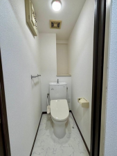 堺市堺区大仙中町、マンションのトイレ画像です