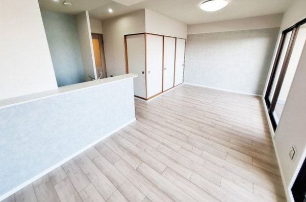 堺市堺区錦綾町、マンションの内装画像です