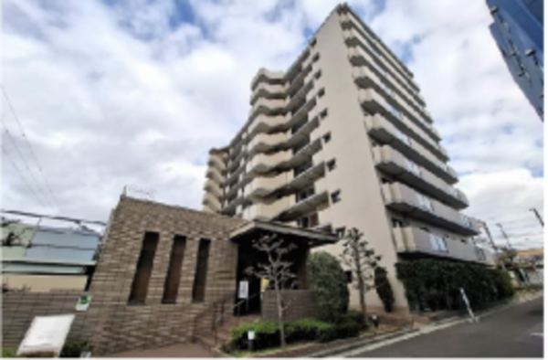 堺市堺区錦綾町、マンションの外観画像です