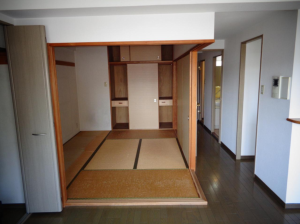 堺市堺区山本町、マンションの内装画像です