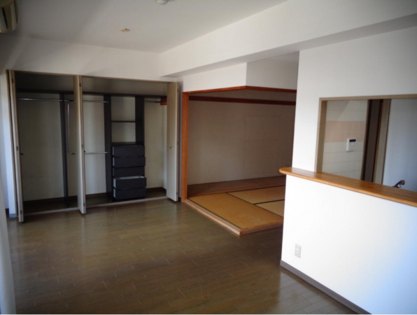 堺市堺区山本町、マンションの内装画像です