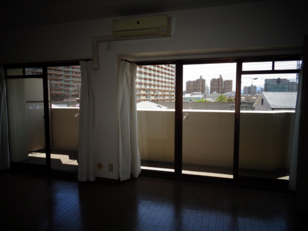 堺市堺区山本町、マンションの内装画像です