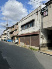 堺市堺区新在家町西、収益物件/その他の前面道路を含む現地写真画像です