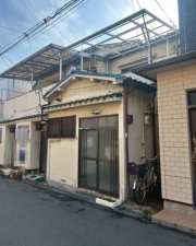 堺市堺区出島町、中古一戸建ての外観画像です