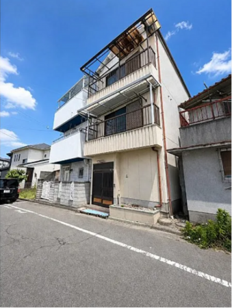 堺市堺区西湊町、中古一戸建ての外観画像です