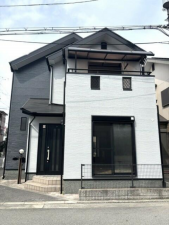 堺市堺区松屋町、中古一戸建ての外観画像です