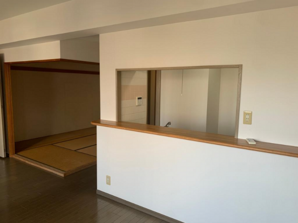 堺市堺区山本町、マンションの内装画像です