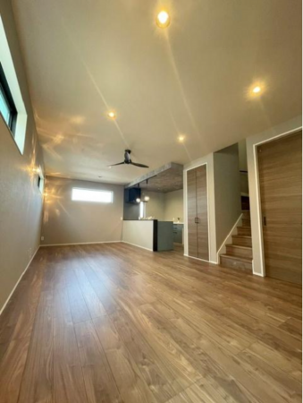堺市堺区緑町、新築一戸建ての内装画像です