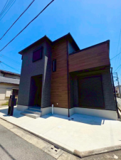 堺市堺区海山町、中古一戸建ての外観画像です