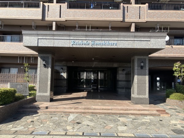 小牧市大字間々原新田、マンションの画像です