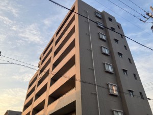 春日井市高蔵寺町北、マンションの画像です