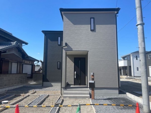 小牧市大字三ツ渕、新築一戸建ての画像です