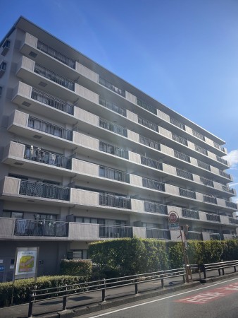 小牧市古雅、マンションの画像です