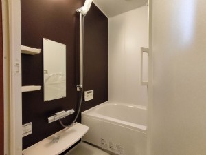 京都市上京区五辻通千本東入西五辻東町、中古一戸建ての風呂画像です