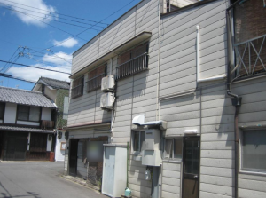 京都市上京区今小路通御前通西入紙屋川町、中古一戸建ての外観画像です