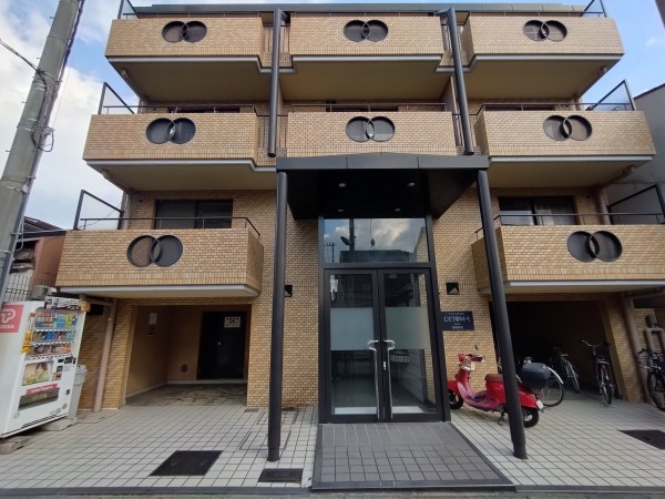 京都市上京区清元町、マンションの画像です