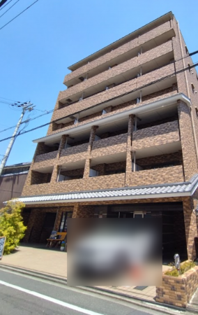 京都市上京区元誓願寺通大宮東入寺今町、マンションの外観画像です